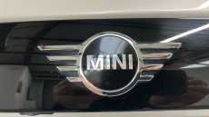 MINI Hatchback 135kW Cooper S Level 2 33kWh 3dr Auto Electric Hatchback